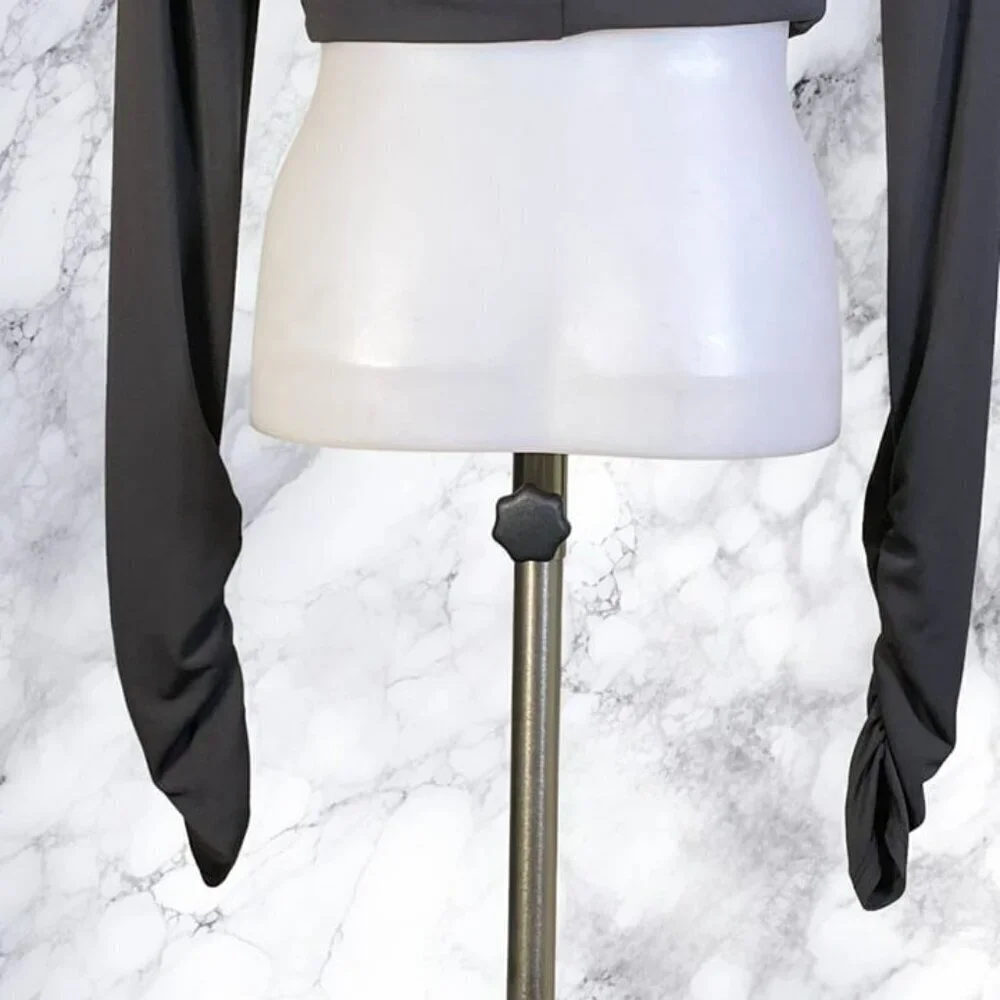 L'Academie Mae Crop Top - Black